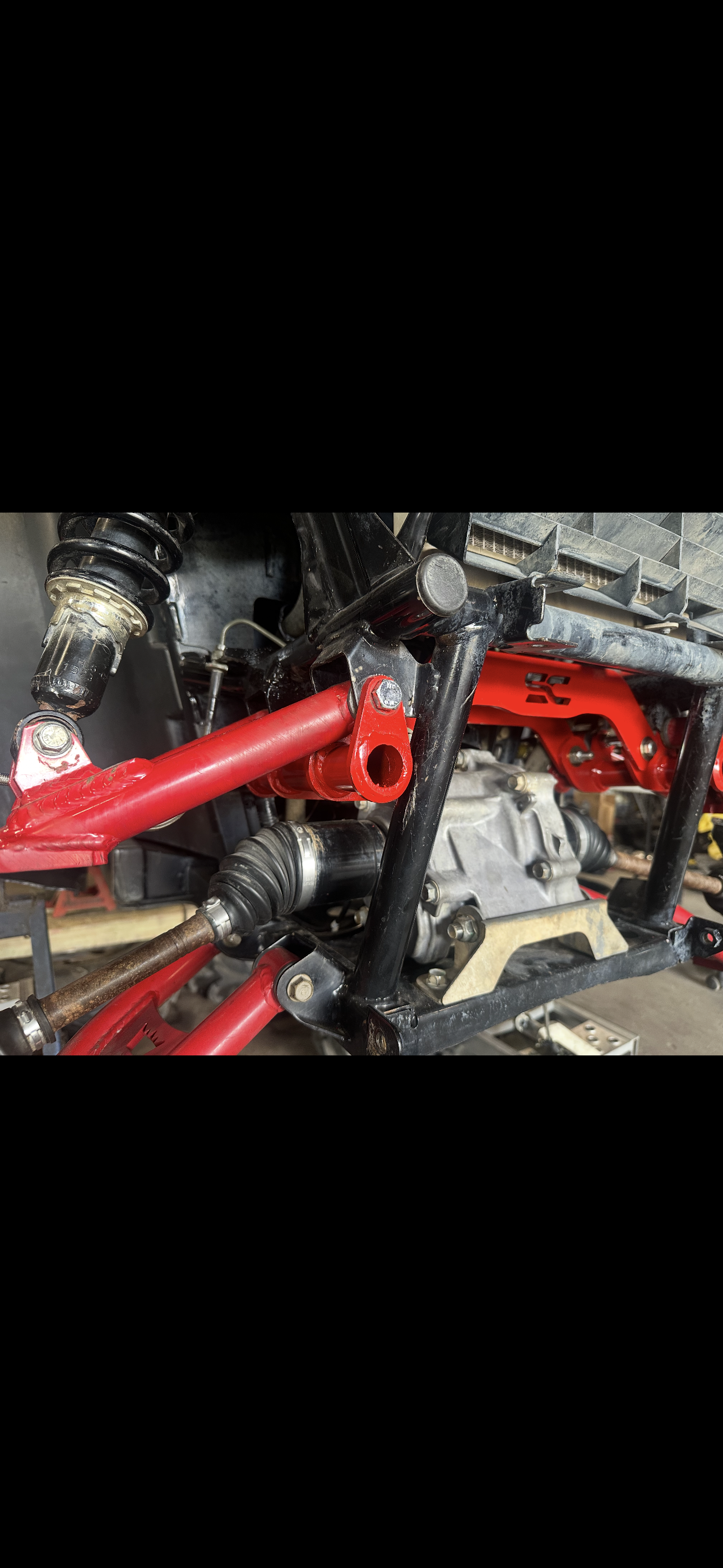 P500/520 front frame stiffener